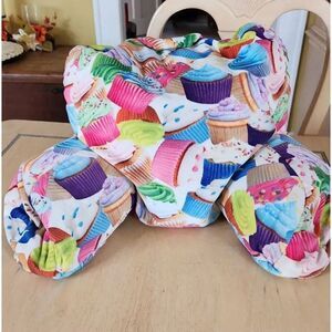 Iscream cupcakes kids lounge pillow rest